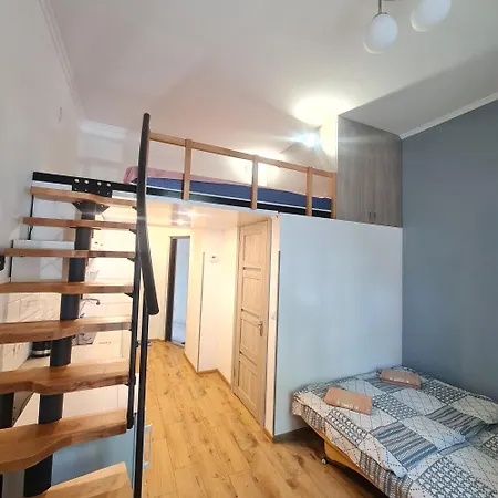 Apartman Smart нечуя-левицького 16-5 *